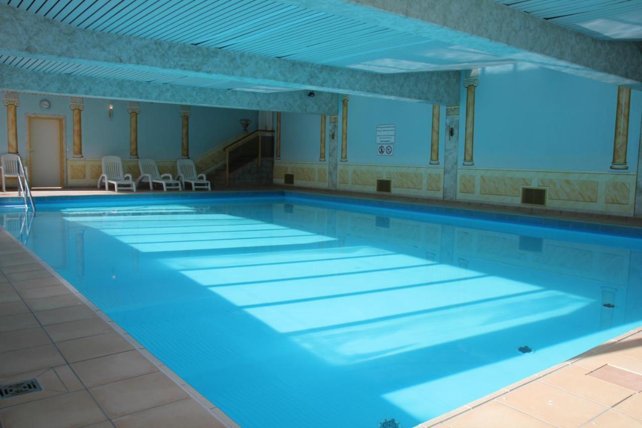 Exklusives Ferienhaus Mit Schwimmbad Und Sauna Grömitz Exterior foto